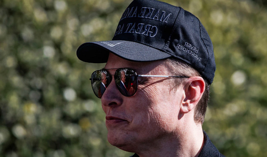 Илон Маск возле Белого дома 11 марта.