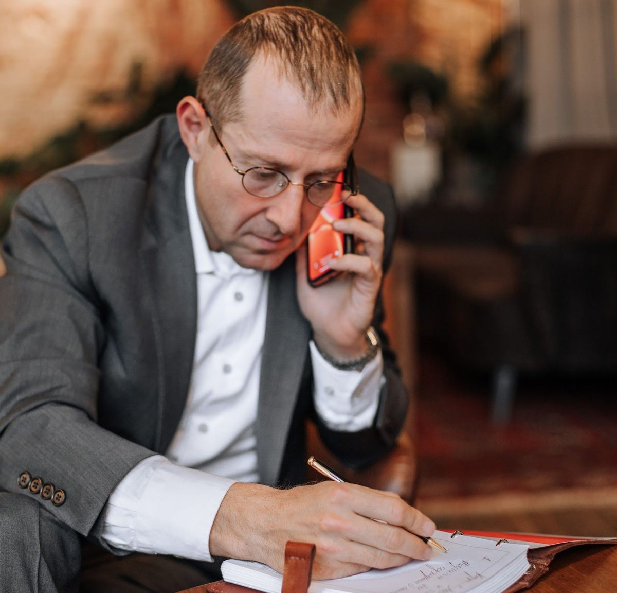 Запланируйте и закажите обучение сотрудников сегодня, чтобы избежать проблем в бизнесе в будущем. Фото © Игорь Рызов