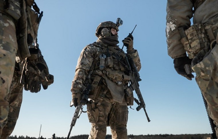    Социальные сети