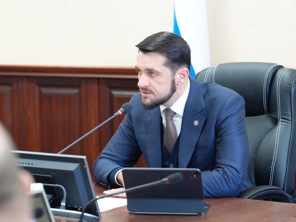    Александр Прокопьев. Заседания инвестиционной комиссии. Источник: Андрей Сороко/"Толк"