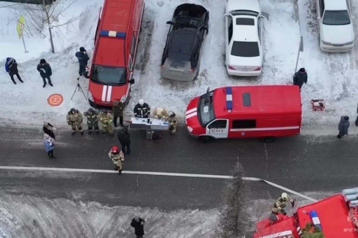    К ликвидации условного пожара от РСЧС привлекались 83 человека личного состава.