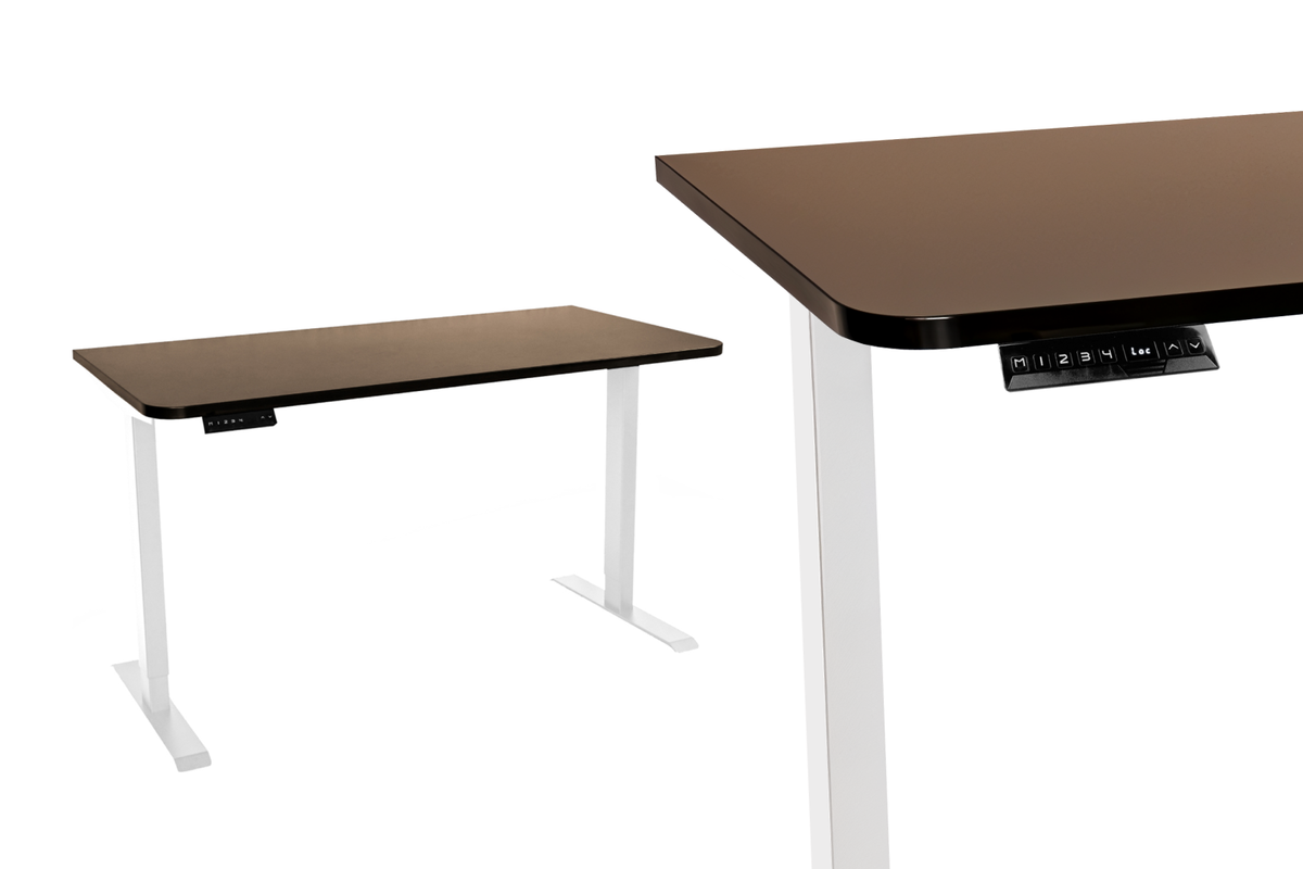 LuxAlto LA-T33-2AR2 шириной и глубиной 140 х 70 сантиметров. Высота меняется от 70 до 120 сантиметров. Цена — 53 801* рубль.