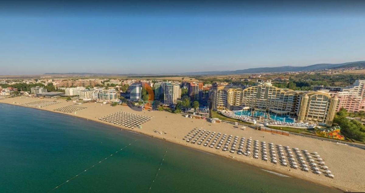 Фото ближайшего пляжа, до него идти 600 метров 