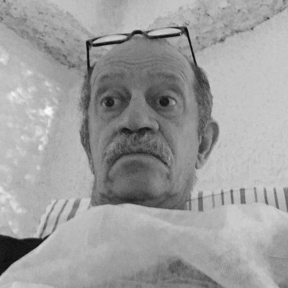     Умер поэт и сценарист Вадим Жук