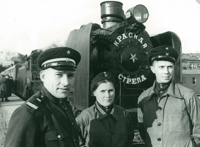 ГЛАВНЫЙ РЕЙС «КРАСНОЙ СТРЕЛЫ»