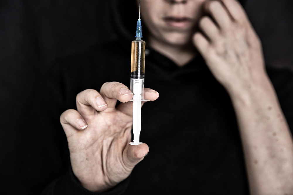 Привыкание к «Омнопону». (источник изображения: freepik.com)