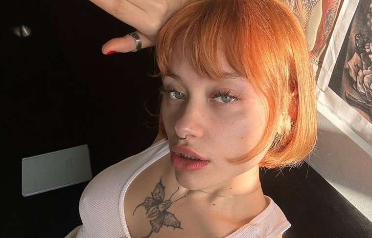    Социальные сети