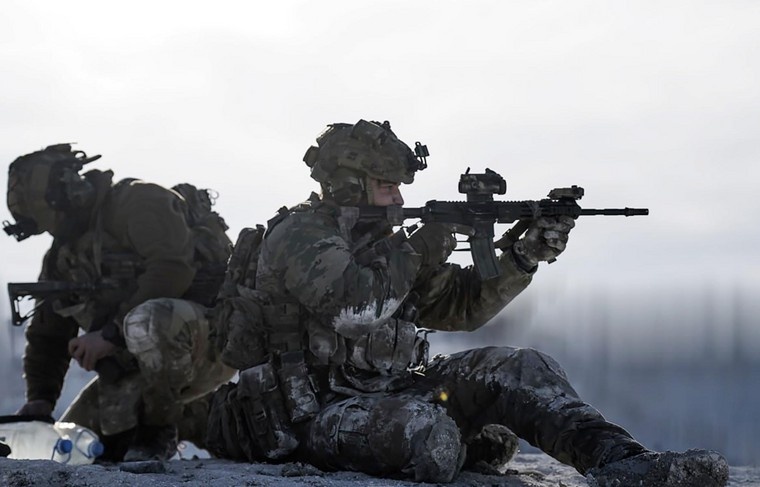    Социальные сети