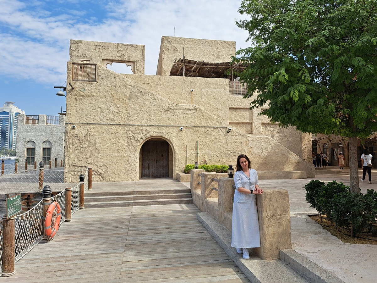 Листайте карусель