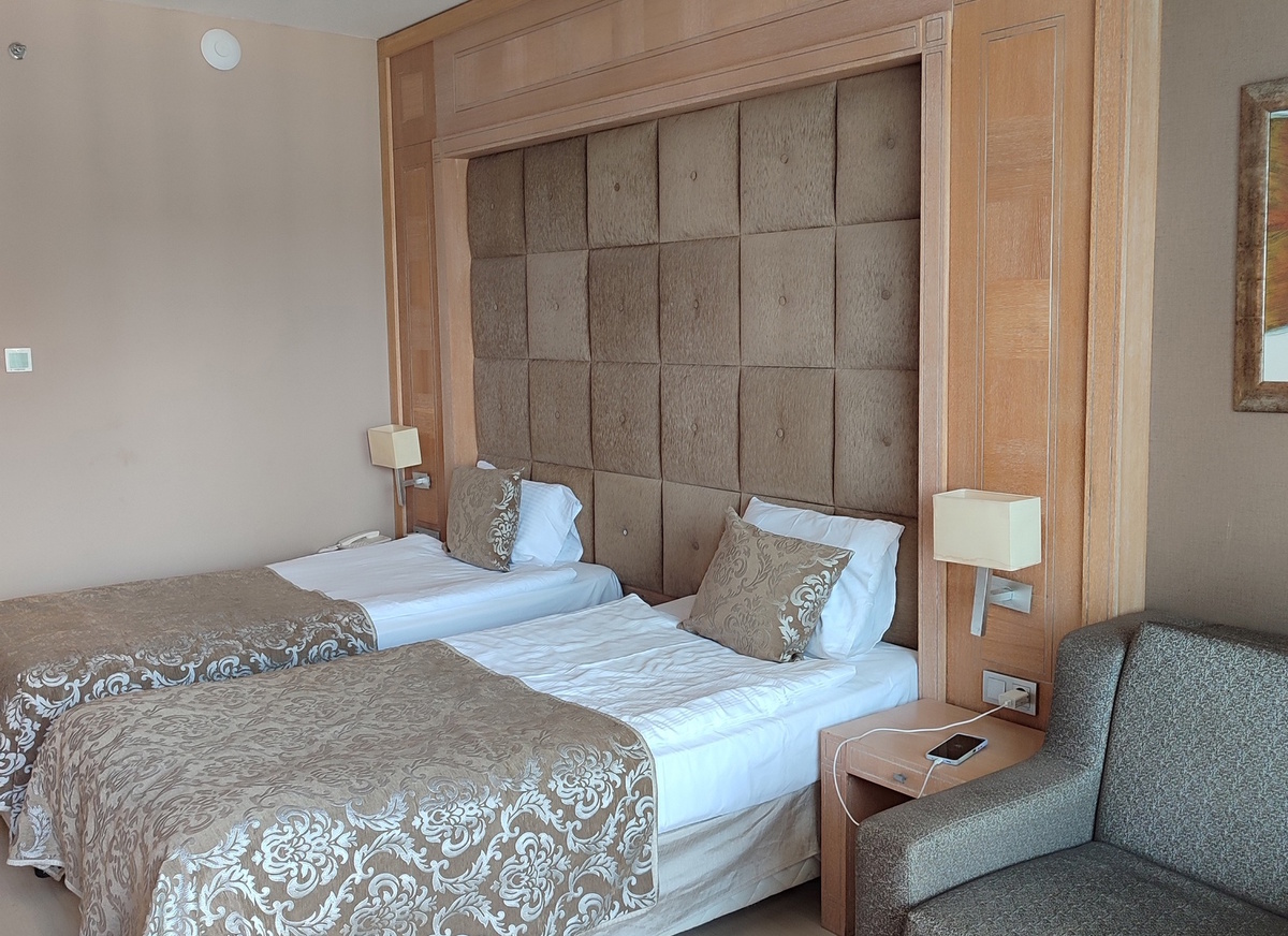 Тот самый люкс начала двухтысячных. Фото из личного фотоархива автора.