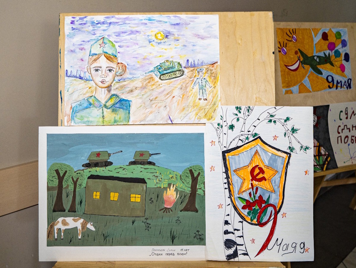    Детские рисунки к 9 мая ©Пресс-служба АО «Ростерминалуголь»