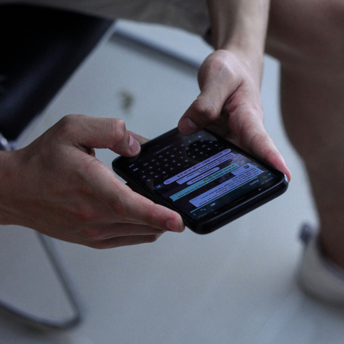 Чат-боты туристических компаний позволяют быстро узнать цену будущей поездки. Фото: Asterfolio / Unsplash