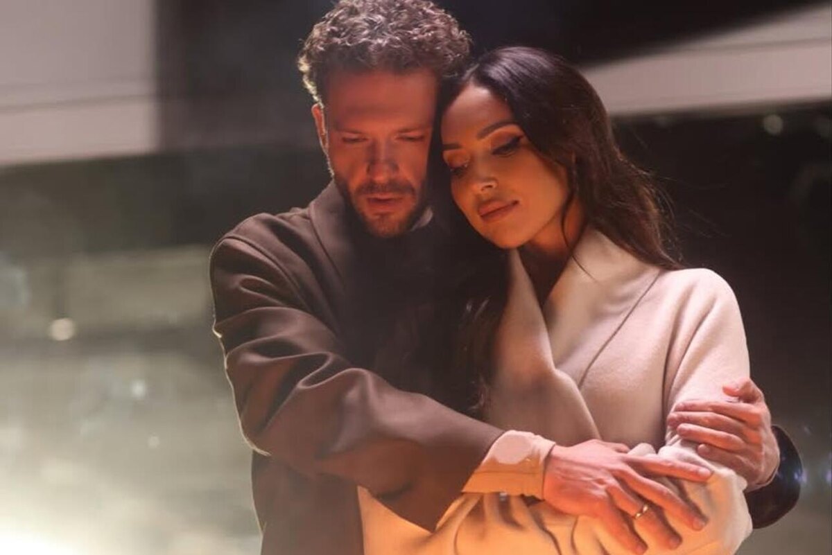    Алсу и Константин Крюков Кадр из клипа