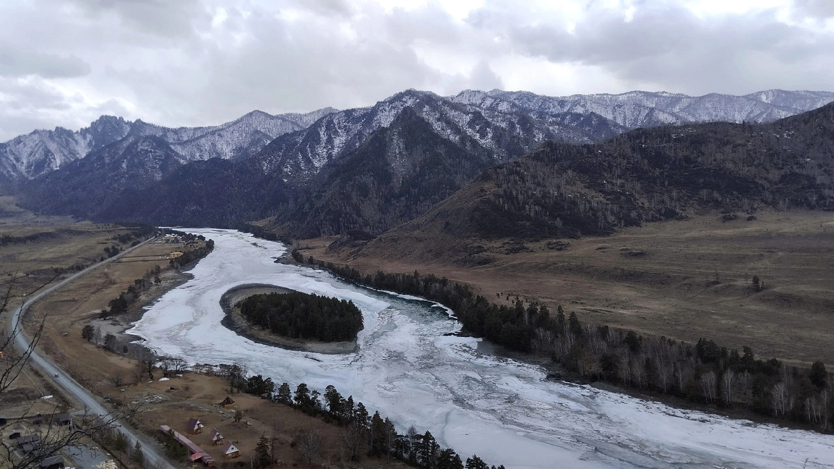 Остров Сердце Катуни.