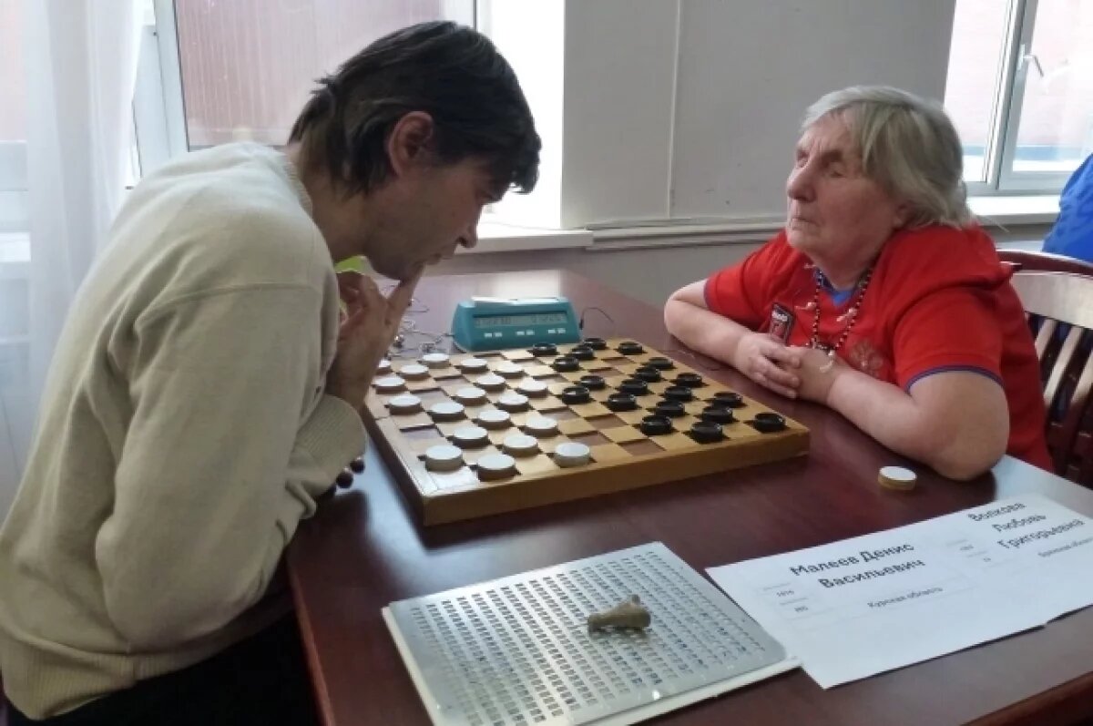    Брянская шашистка Любовь Волкова завоевала бронзу чемпионата России