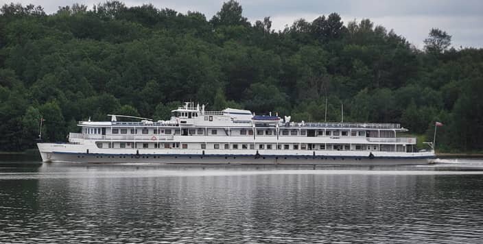 Лучшие речные круизы на 2025 год: ТОП-5 направлений от «ВодоходЪ»