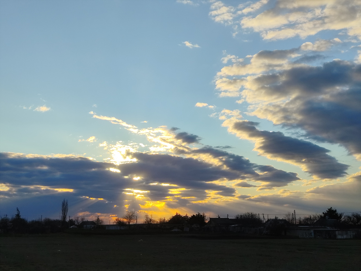 Даже еще не совсем закат. Но красиво...