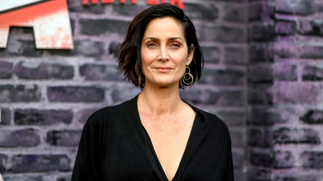 Кэрри-Энн Мосс