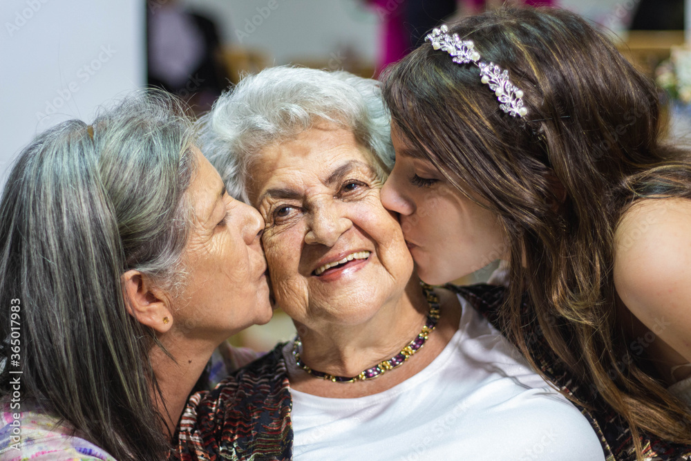 Бесплатная лицензия в Adobe Stock