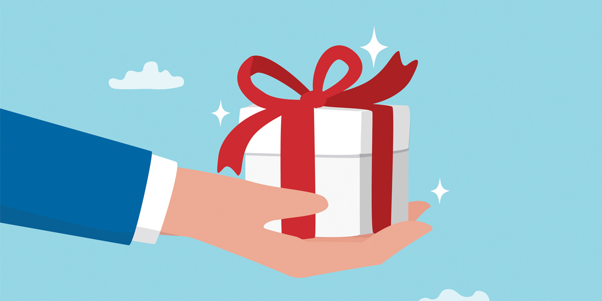 Подарки сотрудникам: какие использовать коды доходов в целях учета НДФЛ