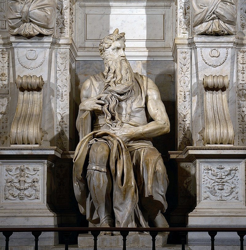 Скульптура Моисея (Микеланджело).