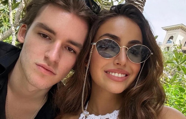    Социальные сети