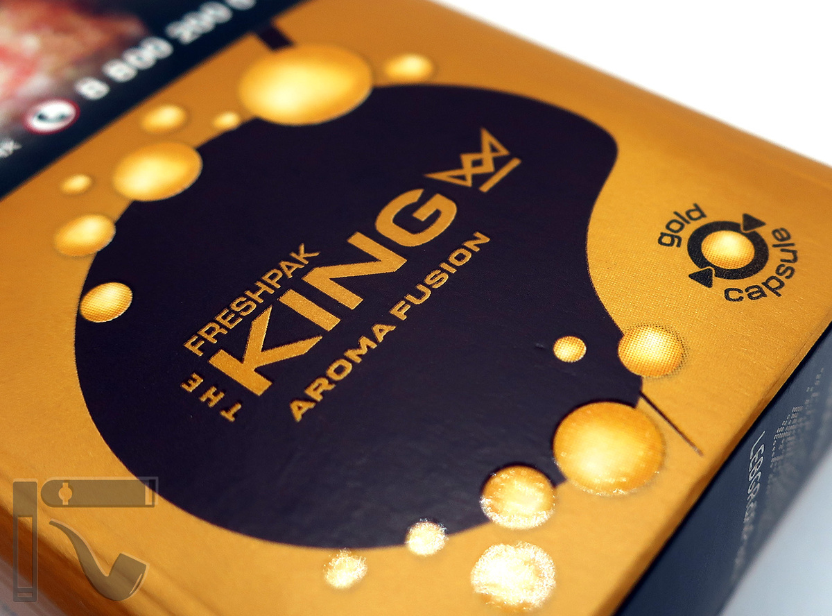 Сигареты The King Aroma Fusion Gold. Фото: © канал "Уголок Курильщика"