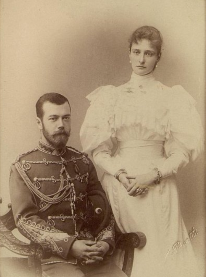 Николай II и Александра Федоровна, 1890-е гг. (Госкаталог)