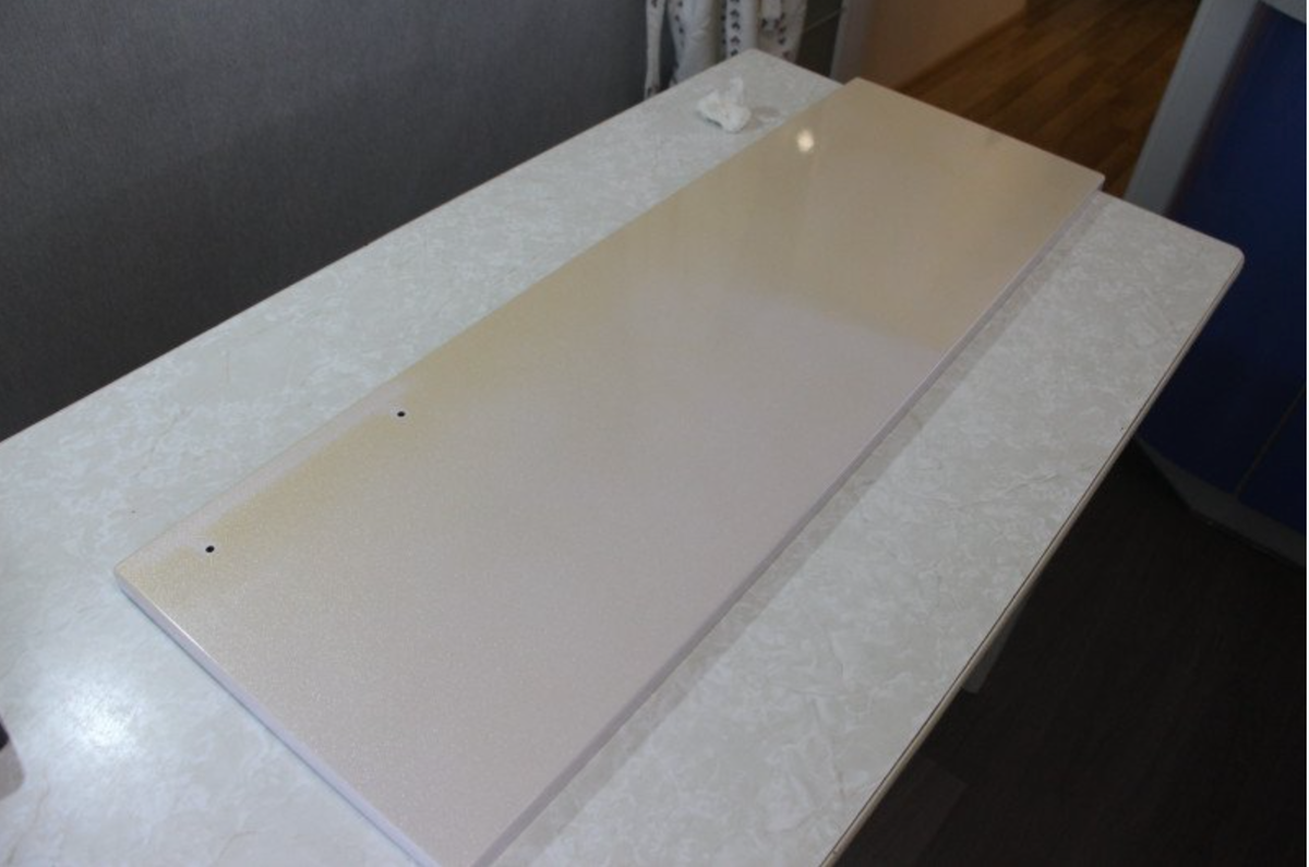 Пример пожелтения фасадов (фото с сайта mysku.club)