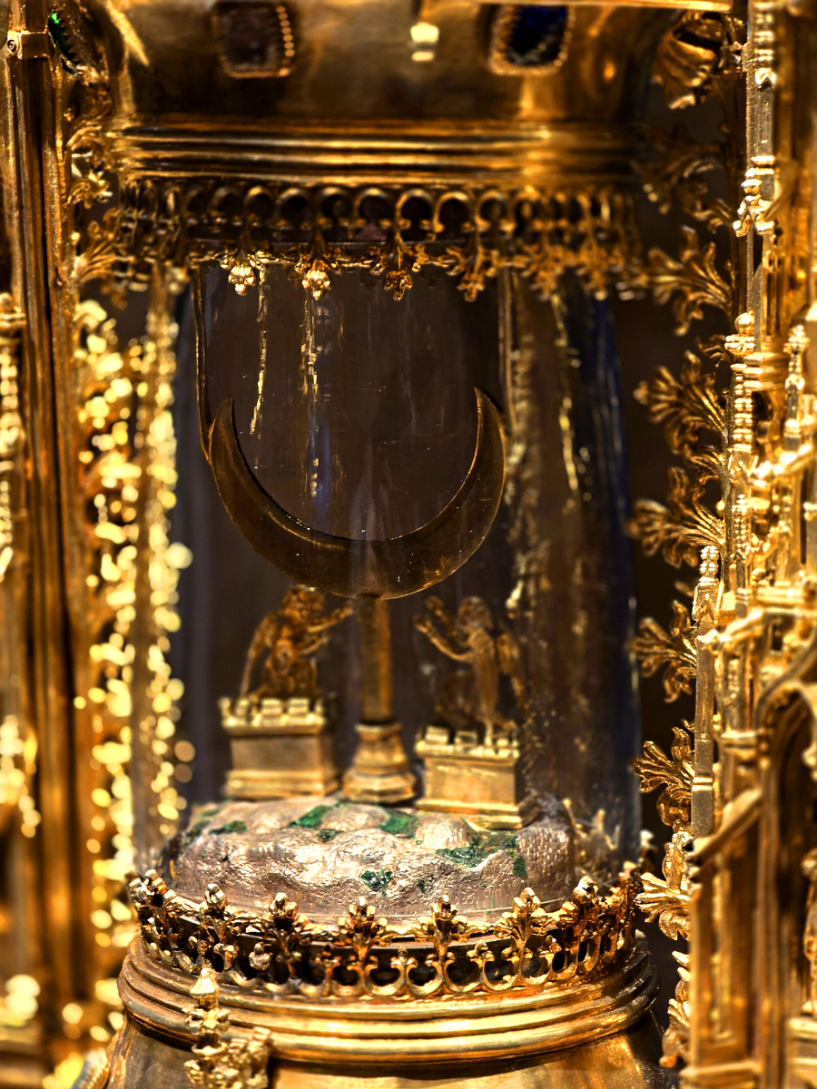 Монстранц Ганса Рисенберга