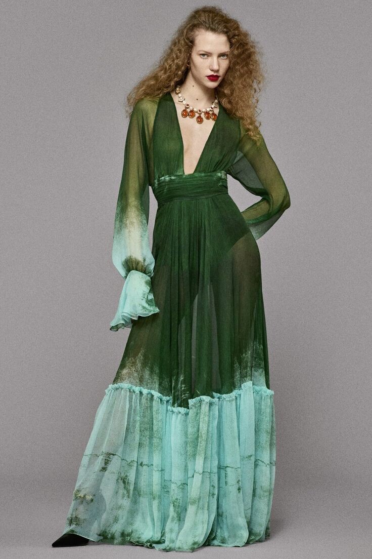 №2 Roberto Cavalli Fashion Collection 2025