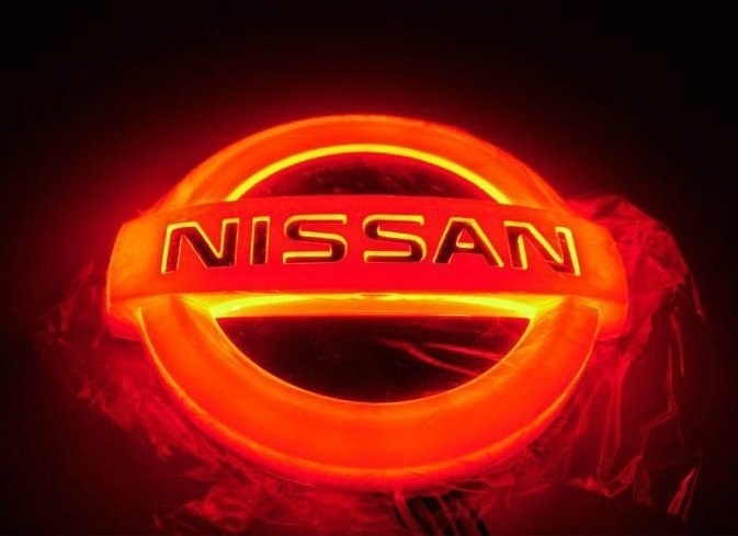 Логотип Nissan