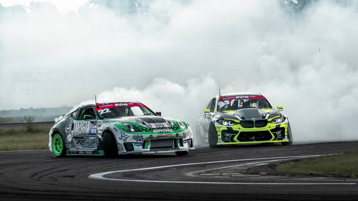 “Мастерство, рожденное на виртуальных трассах."