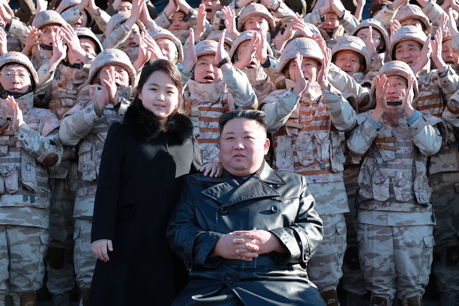 Ким Чен Ын заставляет народ в КНДР массово менять имена и запрещает называть в свою честь