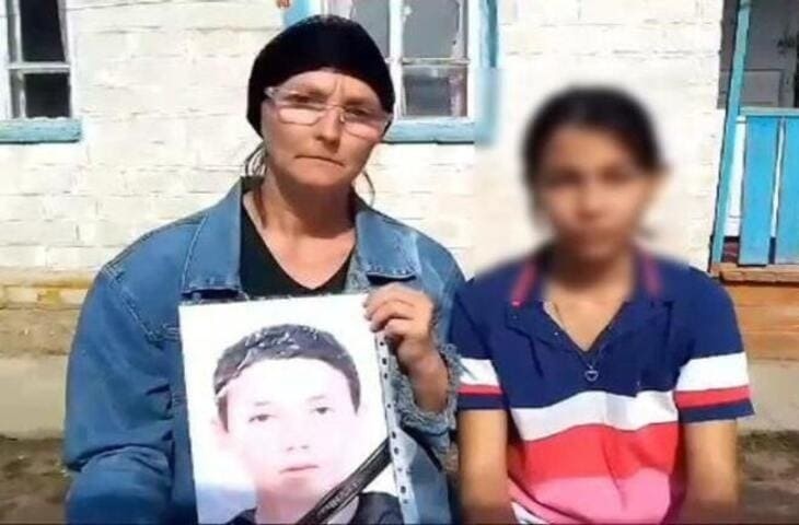 Мчс янин. Форма мчс волгоград. Маршала говорова пожар. Стая агрессивных собак. Волгоград травят.