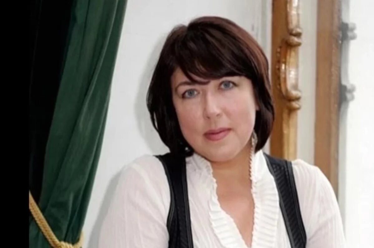    Елена Топильская.