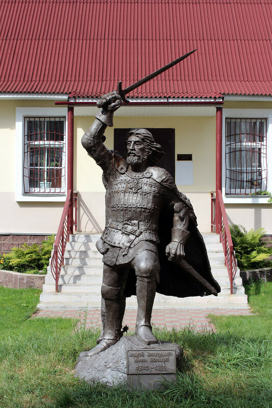 Памятник князю Андрею Ольгердовичу в Полоцке. LIVEJOURNAL / https://yakaev.livejournal.com/46937.html