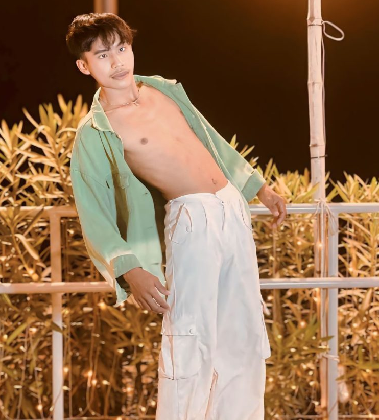 Стилевая съемка для рекламы. У них там своя атмосфера