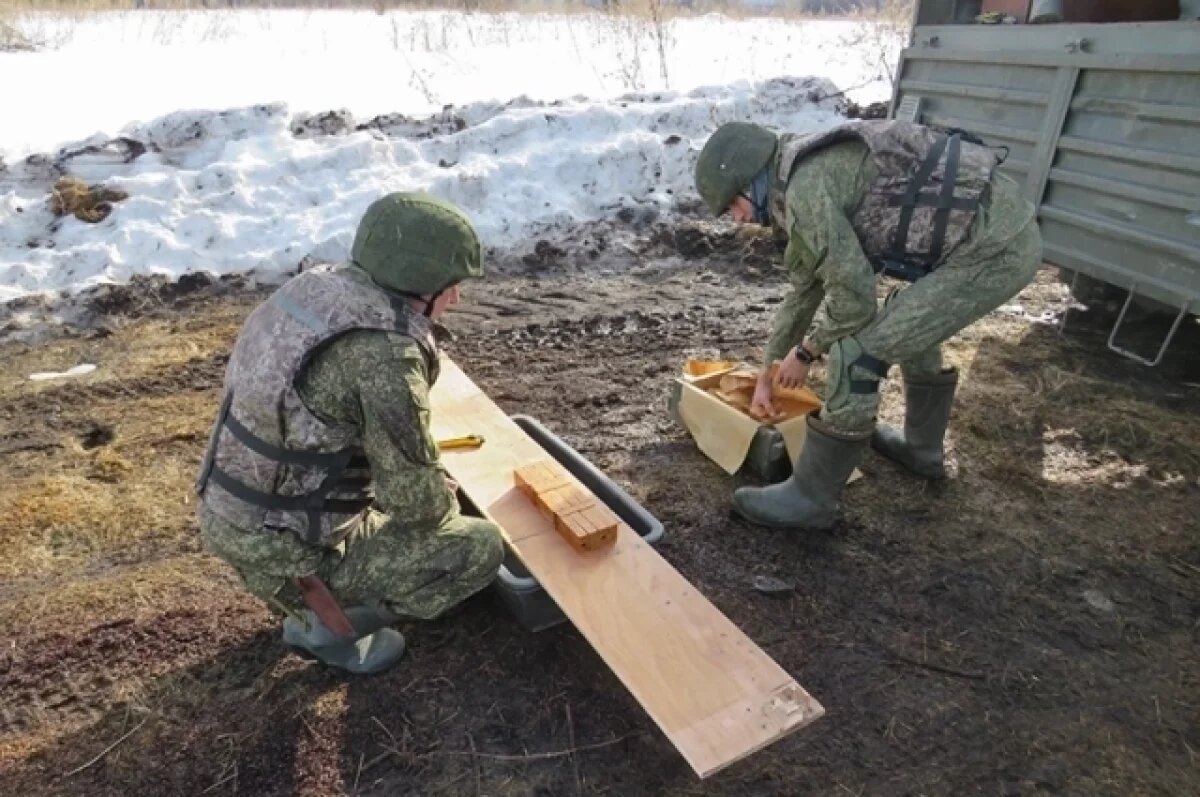    В алтайском МЧС показали, как взрывали затор на реке Бия