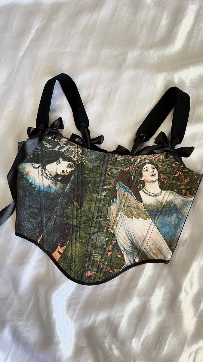 Корсет по мотивам картины «Сирин и Алконост. Песнь радости и печали» В. Васнецов, 1896 год