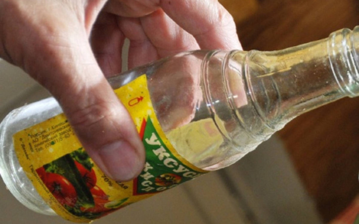 Фарида до сих пор уверяет, что просто перепутала бутылки, решив, что в этой налита вода