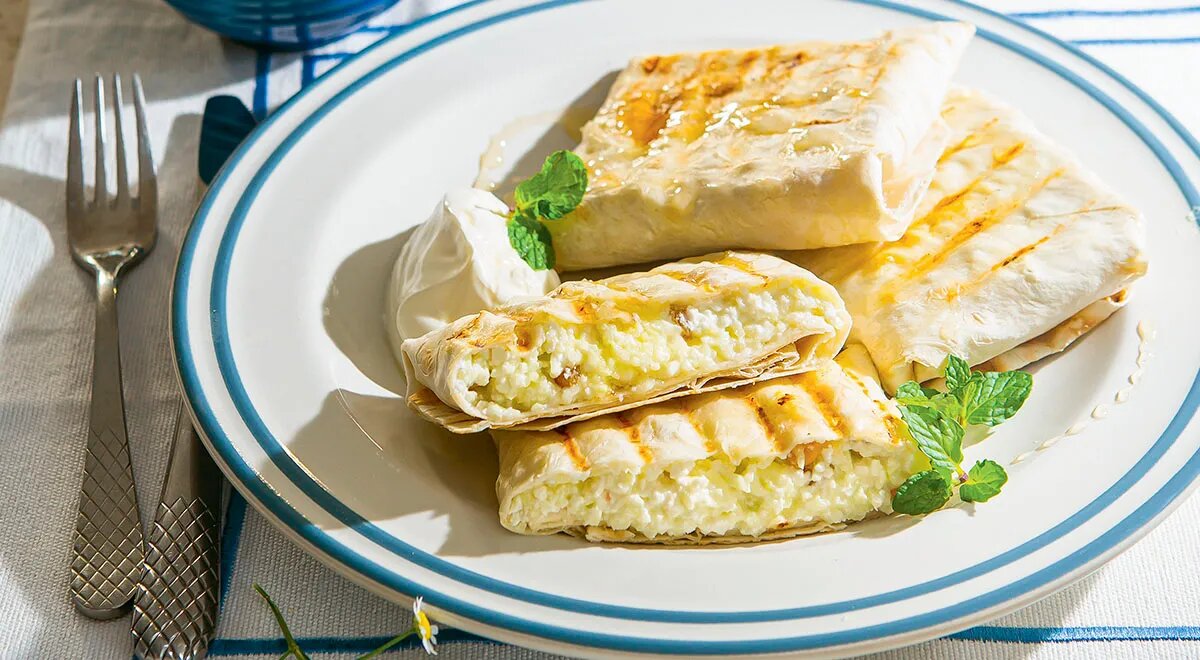 Лаваш с творогом и яблоками  📷
