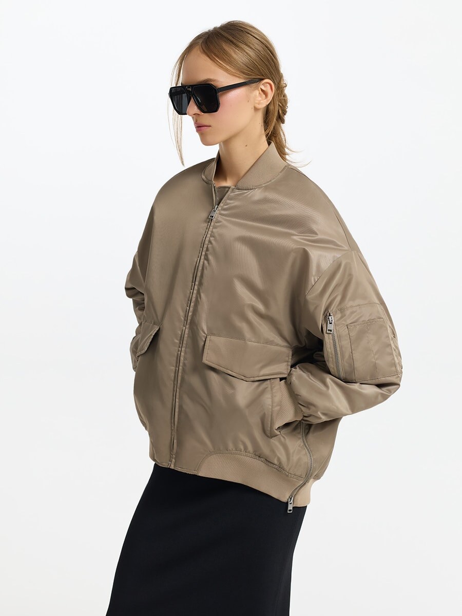 серо-бежевый