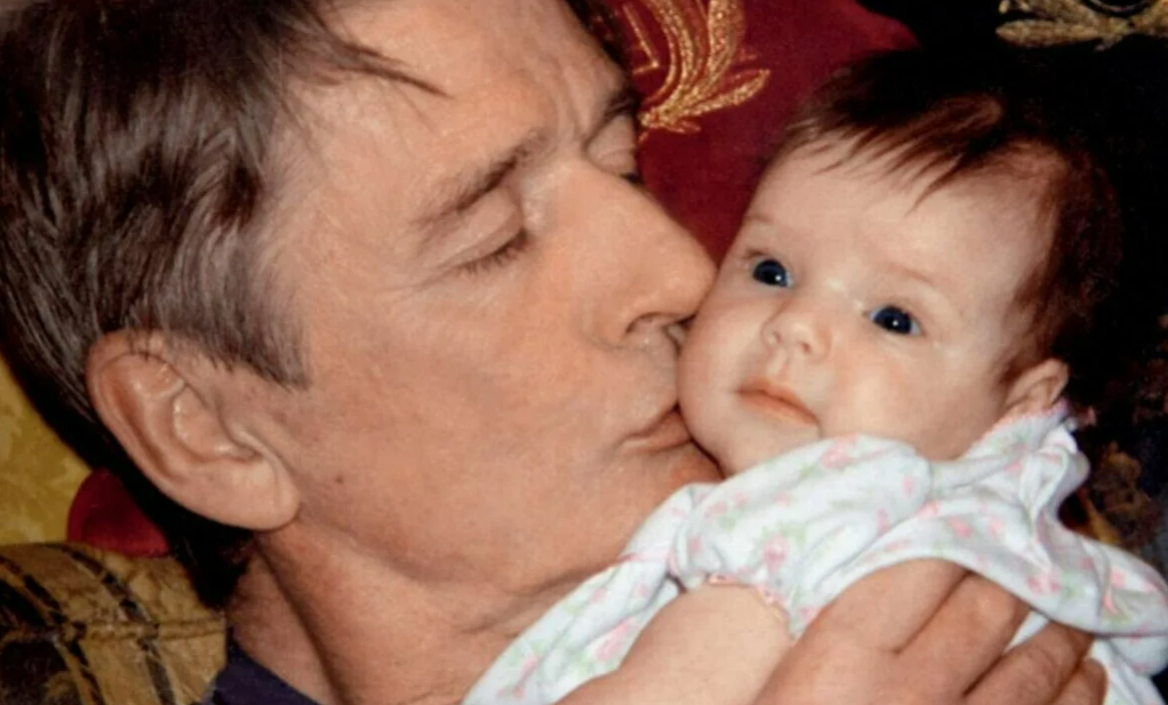 Александр Абдулов с дочкой Женей