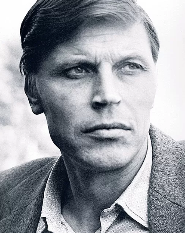 Геннадий Воронин