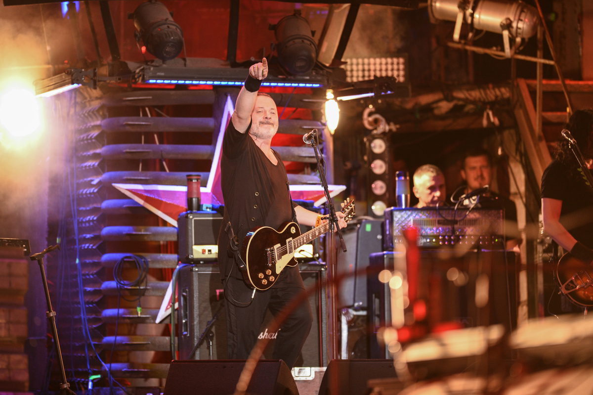 Вадим Самойлов на концерте в Крыму // Туристический портал Республики Крым, Константин Крестьянинов