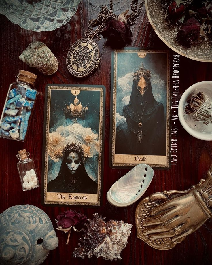 на фото собственно она, колода - (оригинал, Канада)
