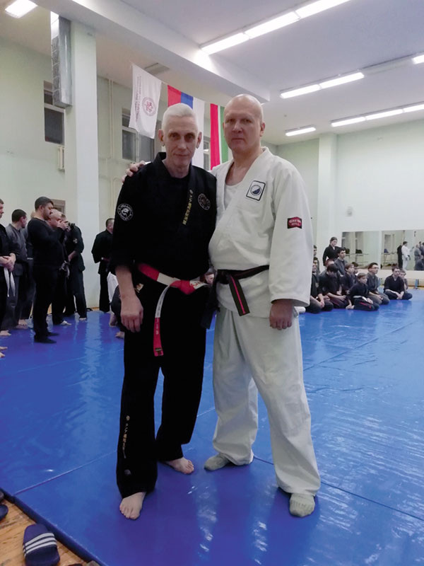 Александр Сивков (слева) с Александром Кабановым