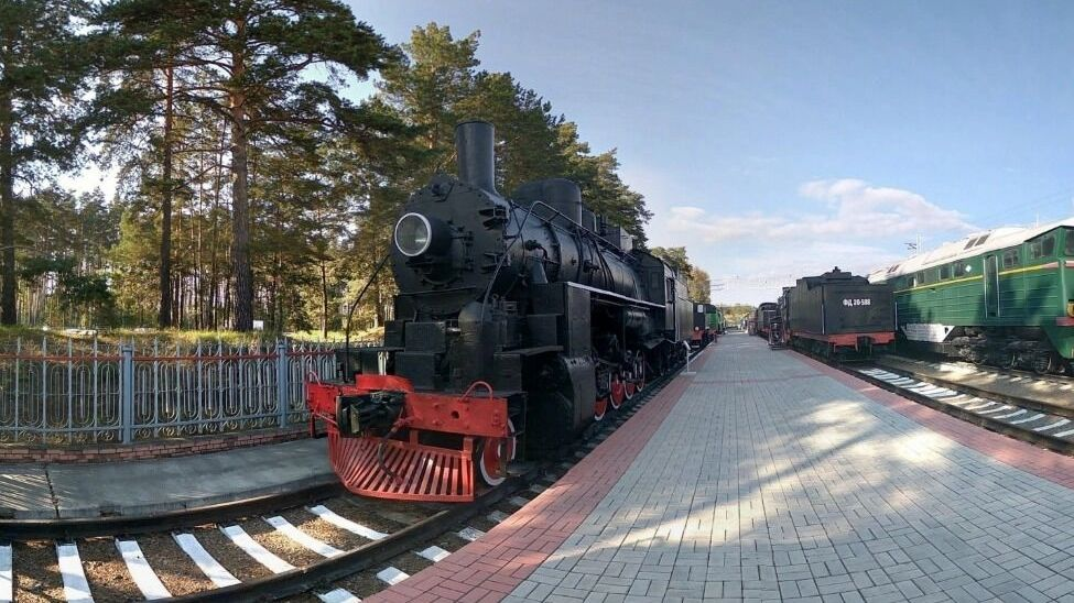 Старые поезда. Фото: Dmitri Konoplev. 2ГИС
