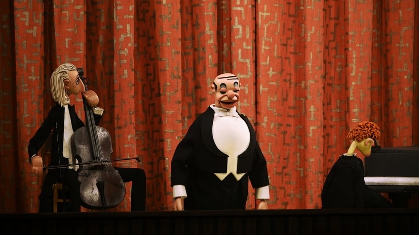     Показ спектакля «Необыкновенный концерт» в рамках открытия 90-го театрального сезона в Государственном академическом центральном театре кукол имени С.В. Образцова в Москве РИА Новости Максим Блинов